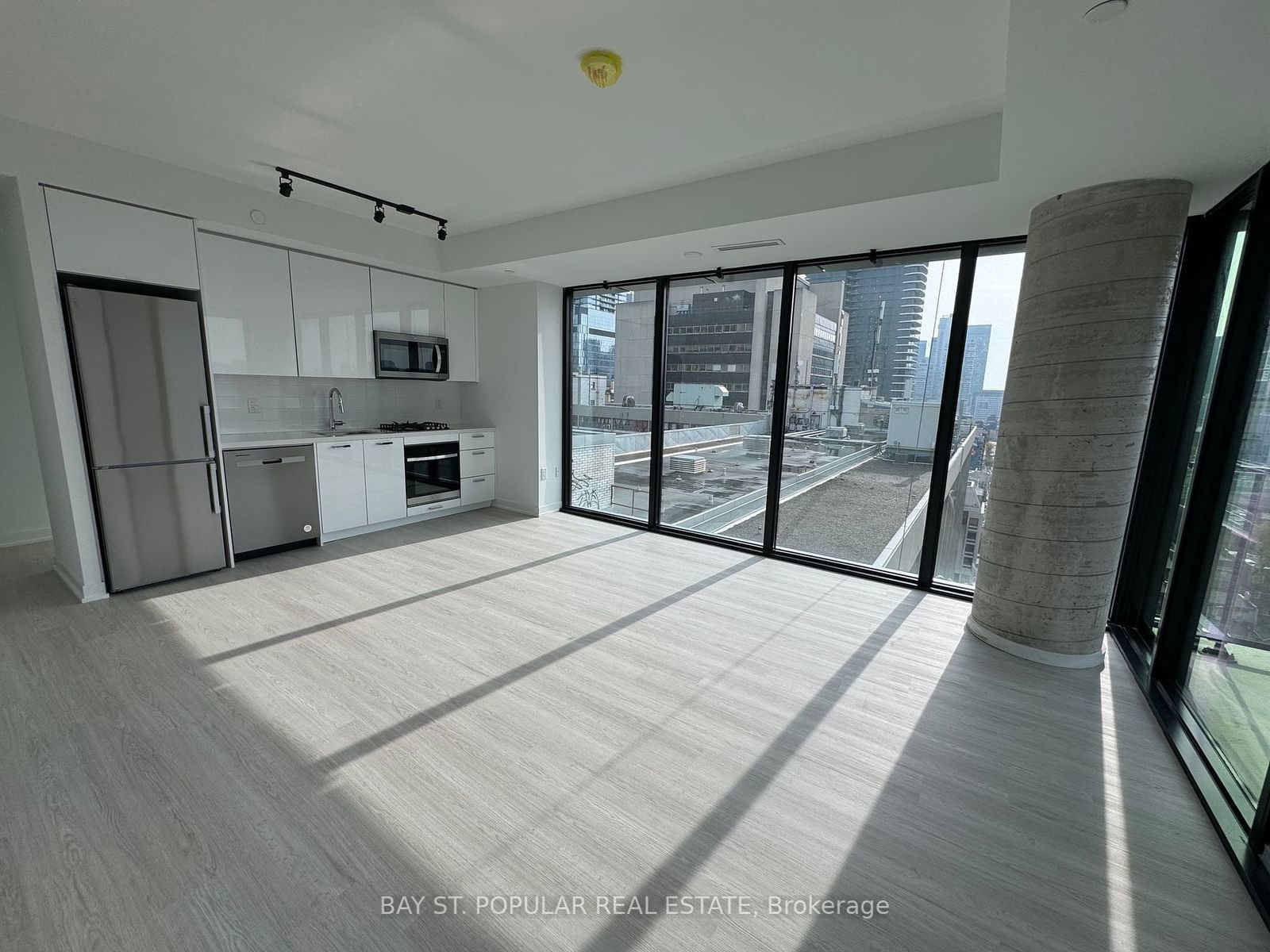 Condo for lease at 1311-195 McCaul Street, Toronto, Kensington-Chinatown, M5T 0E5 - MLS: C11930150