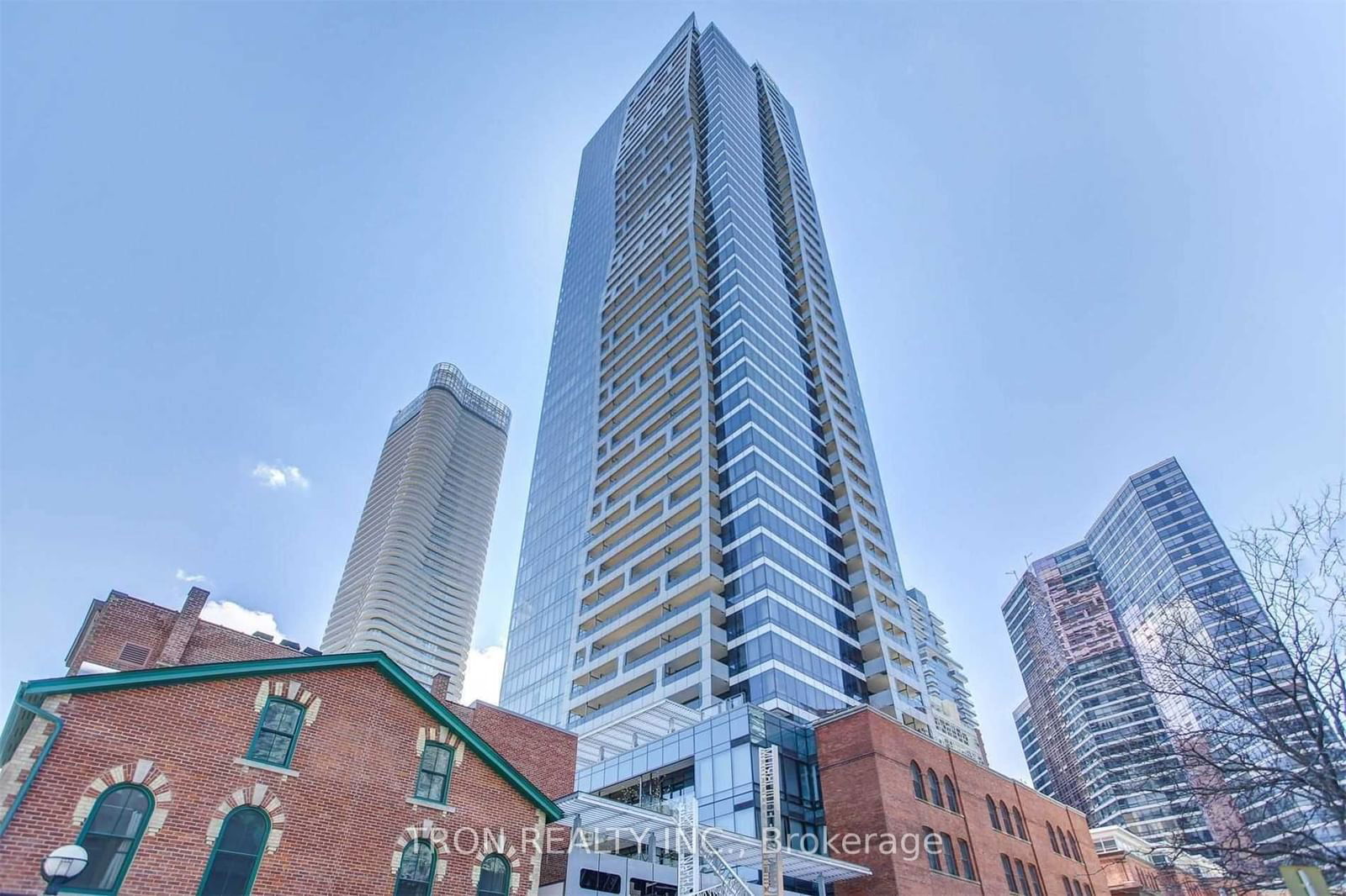 Building at 5 St Joseph Street, Toronto, Bay Street Corridor