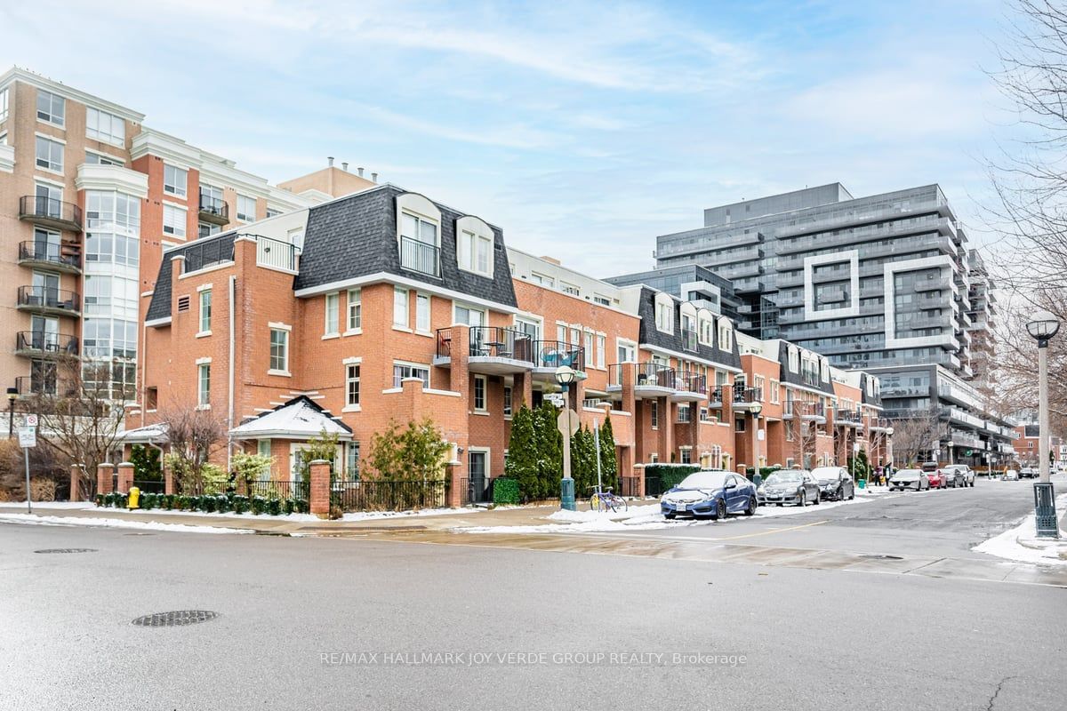 Townhouse for lease at 309-39 Shank Street, Toronto, Niagara, M6J 3X3 - MLS: C11930229