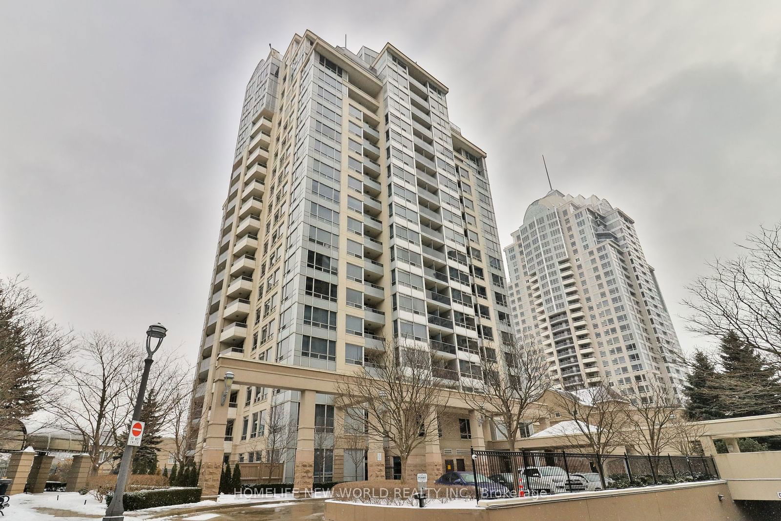 Condo for sale at 305-8 Rean Drive, Toronto, Bayview Village, M2K 3B9 - MLS: C11930304