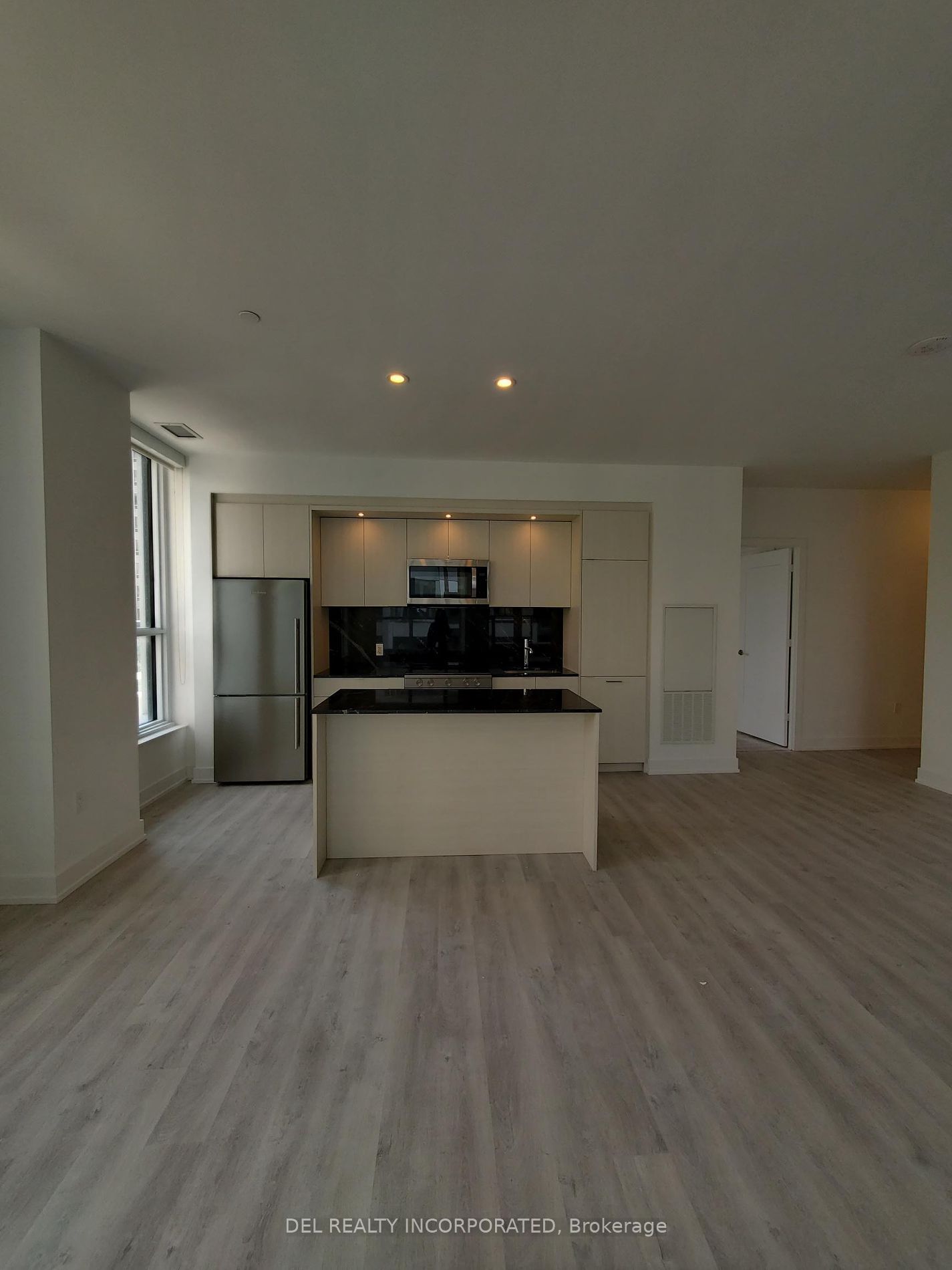 Condo leased at 442-20 Inn On The Park Drive, Toronto, Banbury-Don Mills, M3C 0P8 - MLS: C11930530