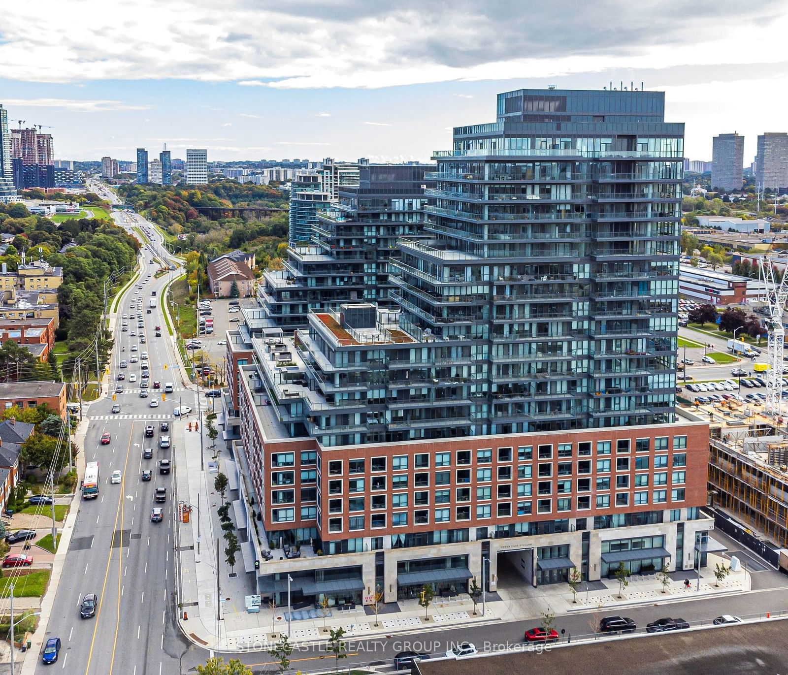 Condo for sale at 1001-33 Frederick Todd Way, Toronto, Thorncliffe Park, M4G 0C9 - MLS: C11930545