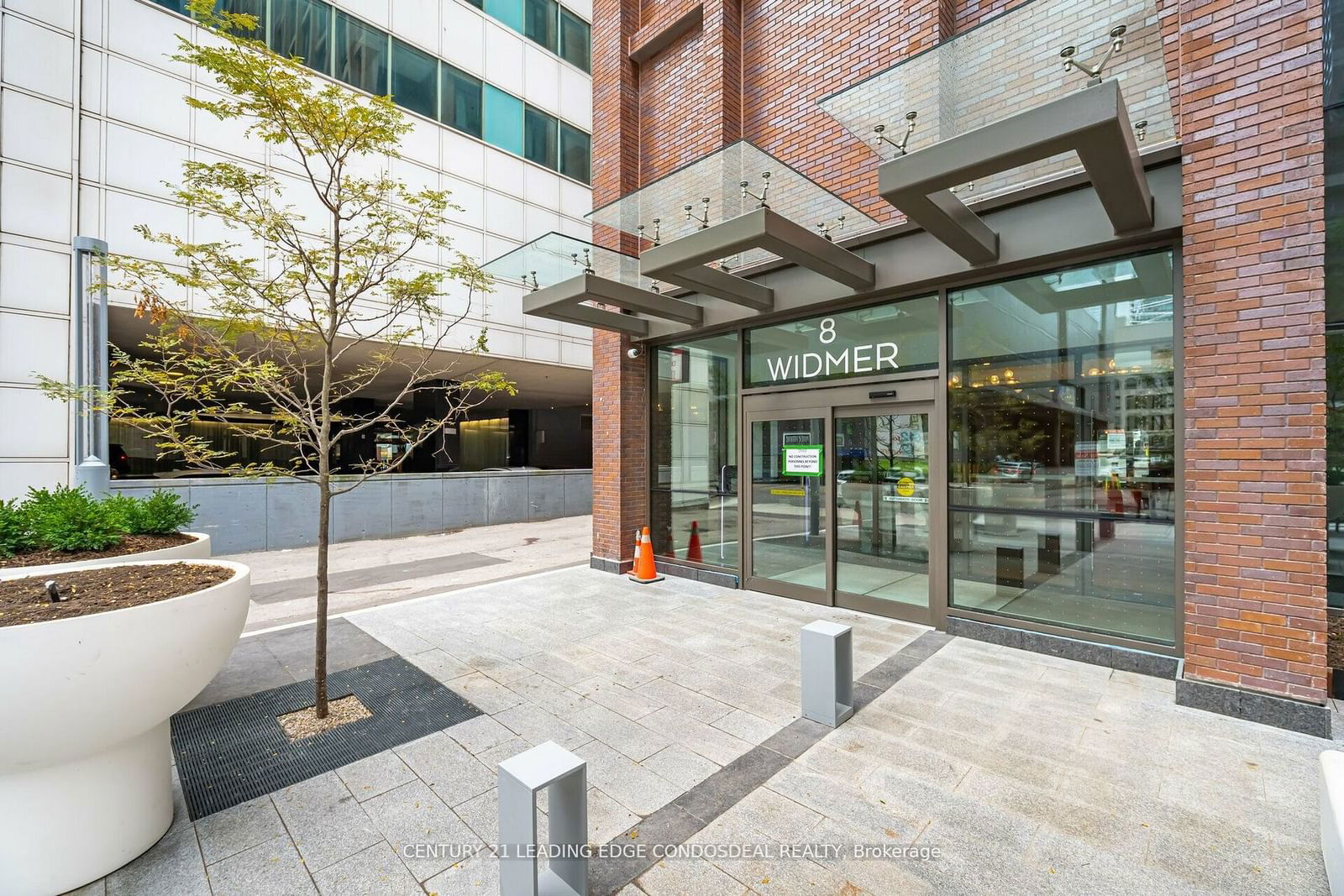 Condo for lease at 4905-8 Widmer Street, Toronto, Waterfront Communities C1, M5V 0W6 - MLS: C11930549