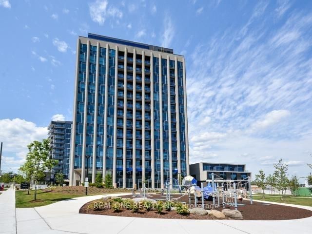 Condo for lease at 606-75 The Donway, Toronto, Banbury-Don Mills, M3C 2E9 - MLS: C11930633