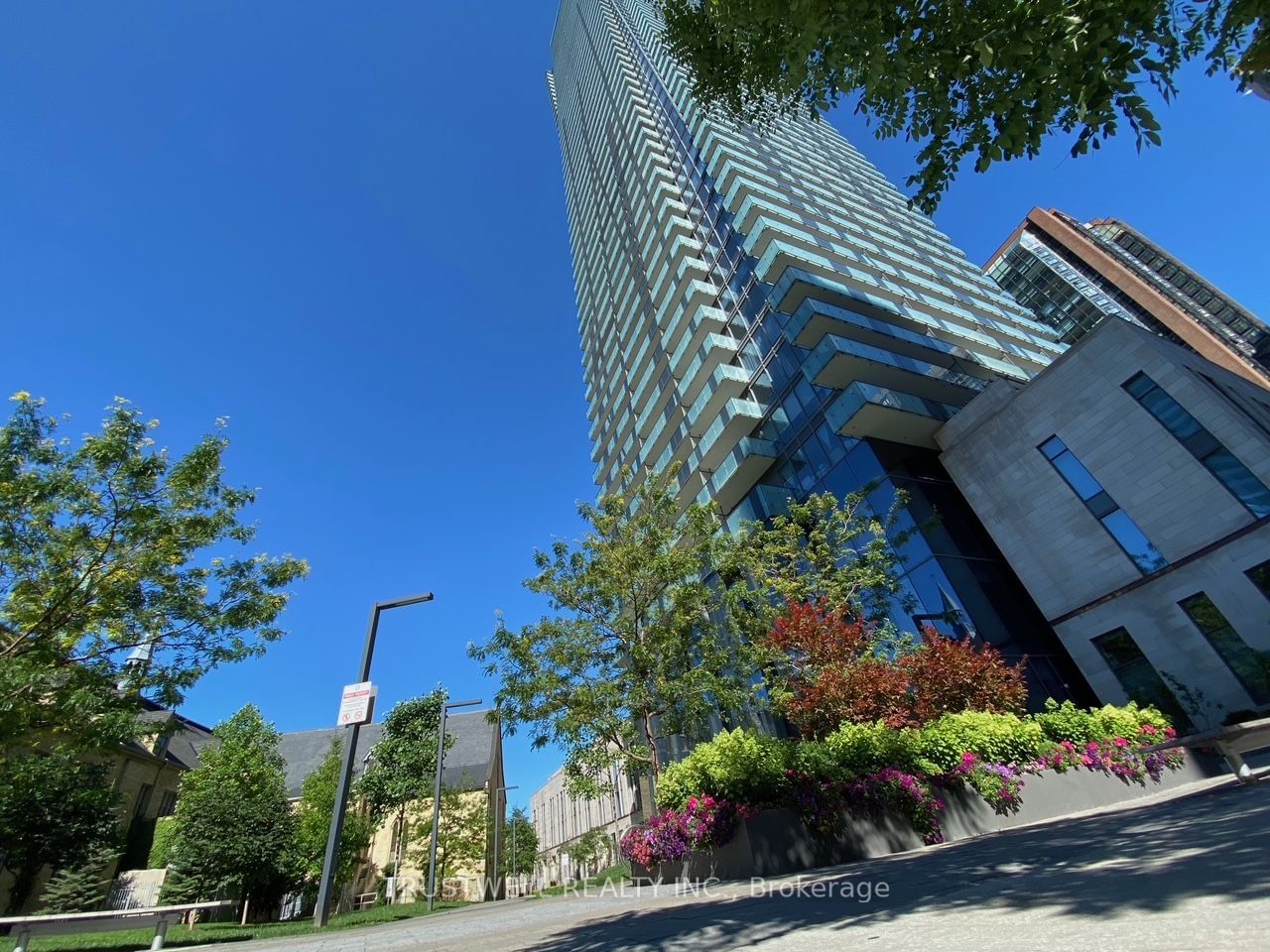 Condo for sale at 4407-1080 Bay Street, Toronto, Bay Street Corridor, M5S 0A5 - MLS: C11930980