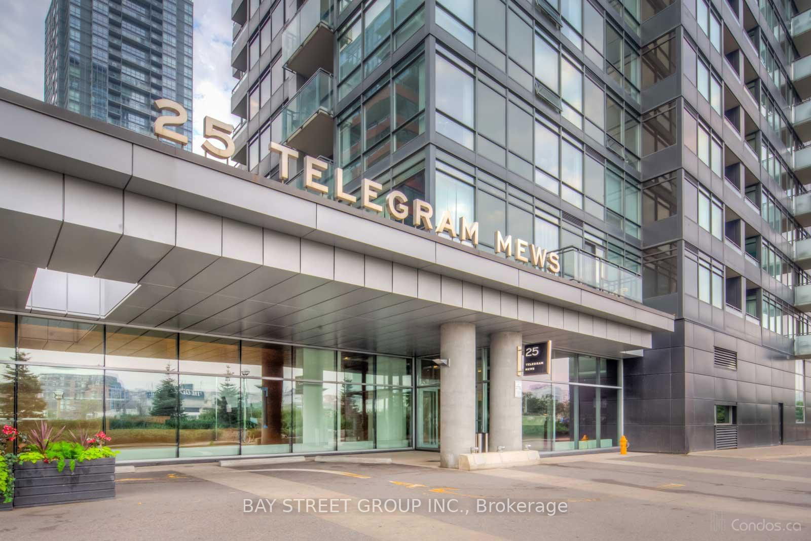 Condo for lease at 1111-25 Telegram Mews, Toronto, Waterfront Communities C1, M5V 3Z1 - MLS: C11931128