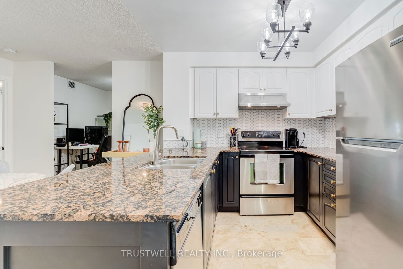 Condo for sale at 911-509 Beecroft Road, Toronto, Willowdale West, M2N 0A3 - MLS: C11931196