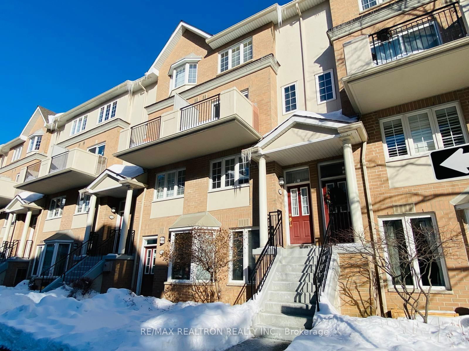 Townhouse for lease at 503 Grandview Way, Toronto, Willowdale East, M2N 6V4 - MLS: C11931241