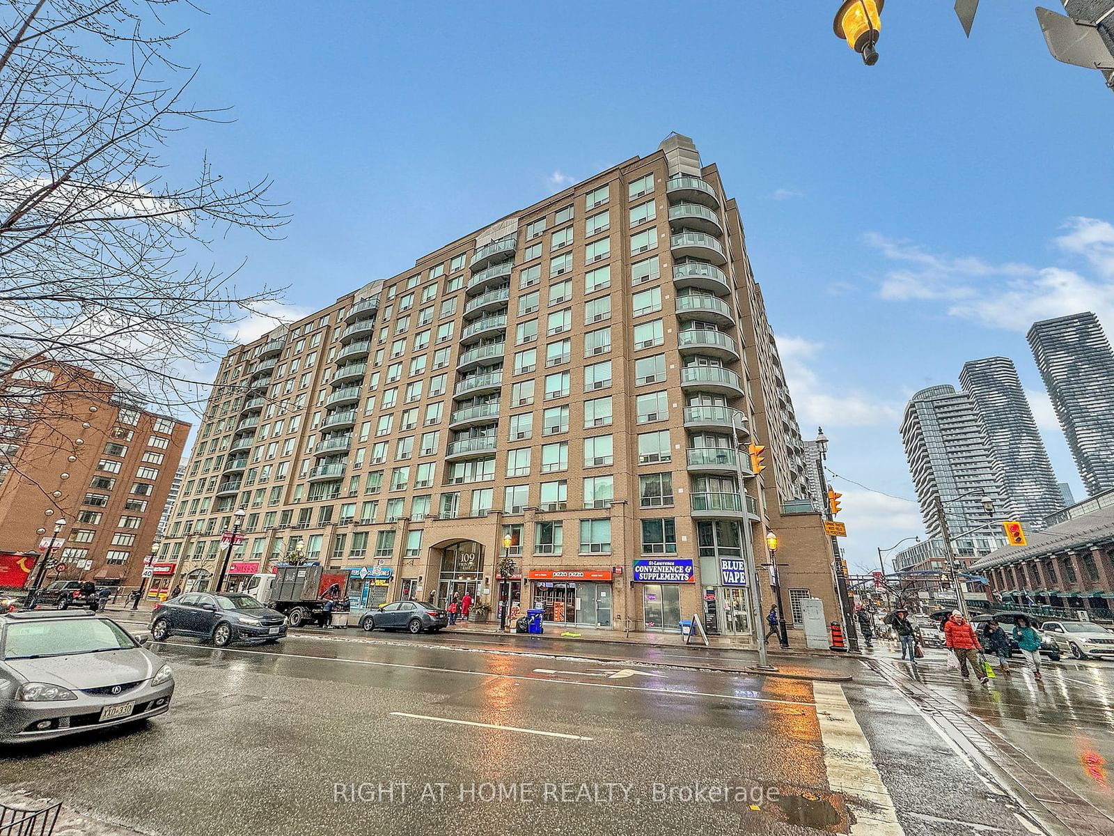 Condo for sale at 303-109 Front Street, Toronto, Waterfront Communities C8, M5A 4P7 - MLS: C11931244