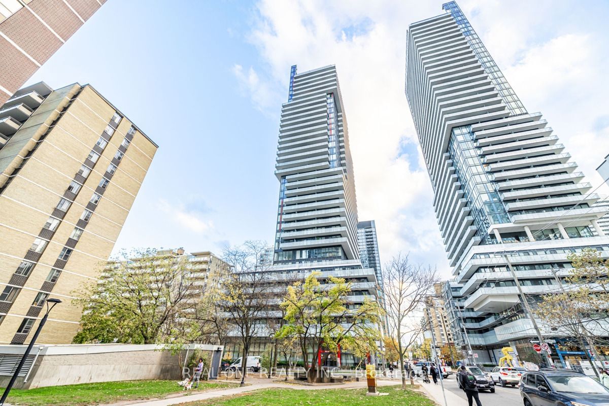 Condo for sale at 2907-185 Roehampton Avenue, Toronto, Mount Pleasant West, M4P 1R4 - MLS: C11931259