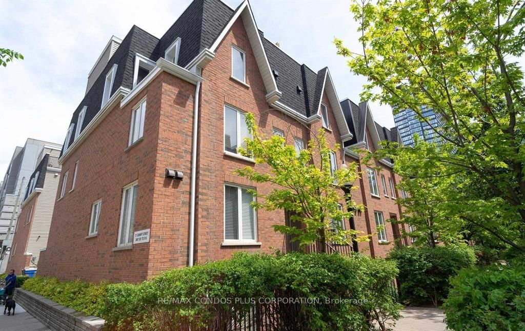 Townhouse for lease at 512-27 Canniff Street, Toronto, Niagara, M6K 3M5 - MLS: C11931274