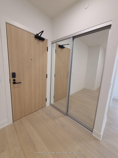 Unit 3802 — 15 Mercer Street — photo 2
