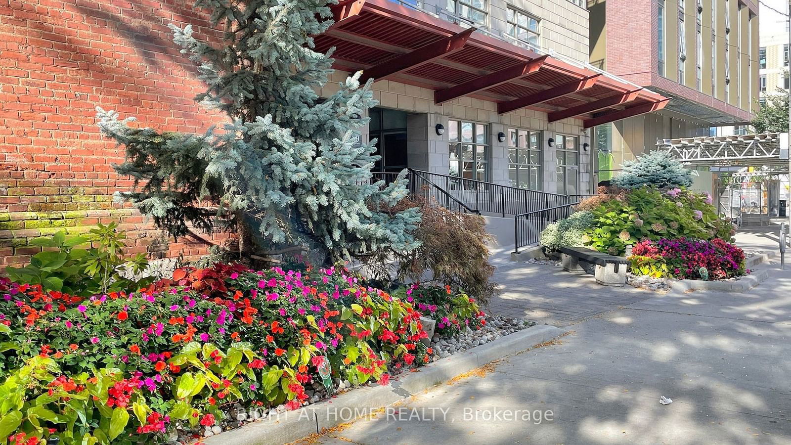 Condo for sale at 1010-80 Mill Street, Toronto, Waterfront Communities C8, M5A 4T3 - MLS: C11931591