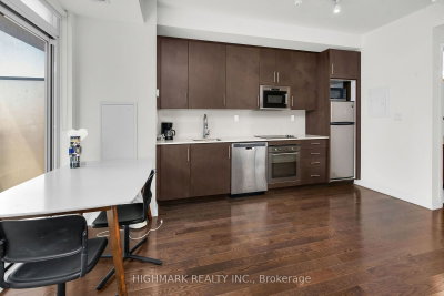 Unit 1719 — 460 Adelaide Street E — photo 5