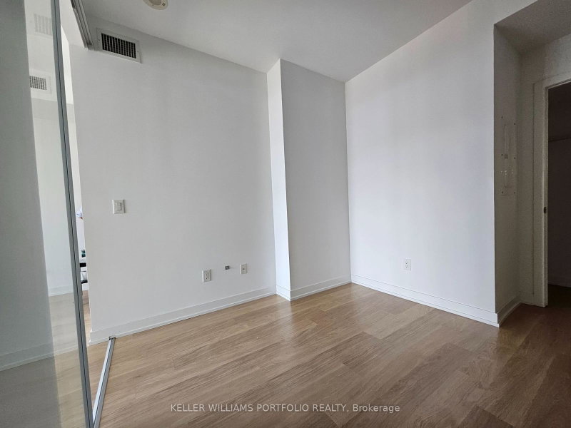 Room2
