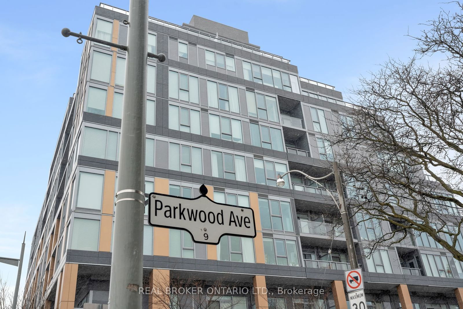 Condo for sale at 401-6 Parkwood Avenue, Toronto, Casa Loma, M4V 1V1 - MLS: C11931886