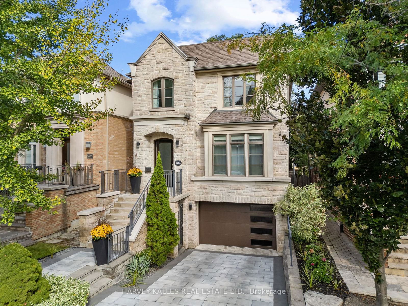 Detached House for sale at 340A Glengarry Avenue, Toronto, Bedford Park-Nortown, M5M 1E6 - MLS: C11932229