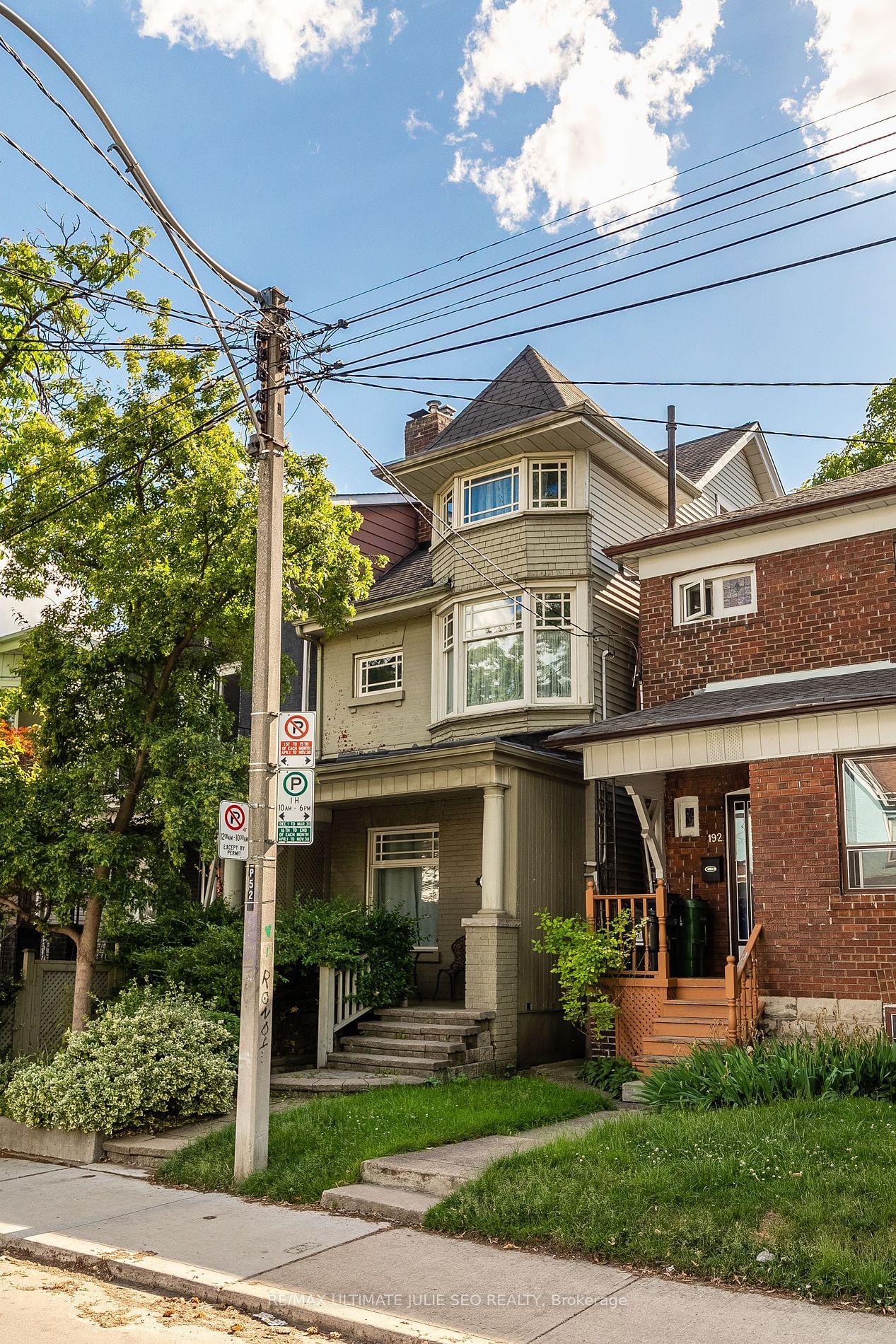 Semi-Detached House for sale at 190 Markham Street, Toronto, Trinity-Bellwoods, M6J 2G6 - MLS: C11932334