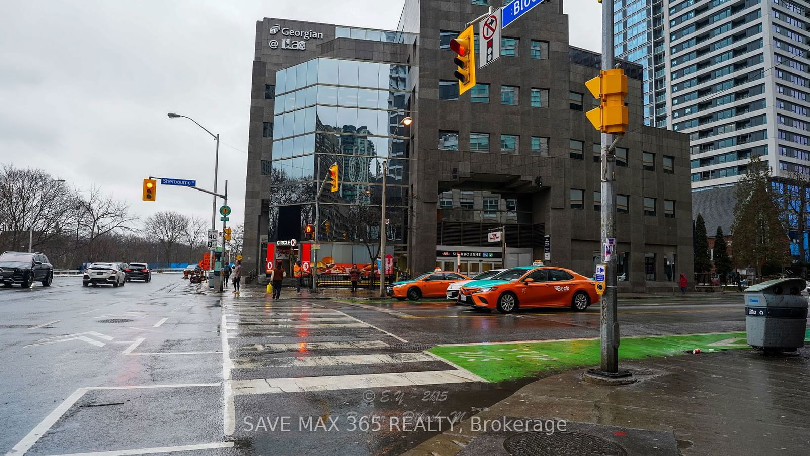 Condo for sale at 2503-395 Bloor Street, Toronto, North St. James Town, M4W 0B4 - MLS: C11932406