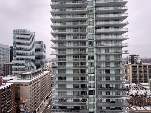 Condo for sale at 2006-89 Dunfield Avenue, Toronto, Mount Pleasant West, M4S 0A4 - MLS: C11932569