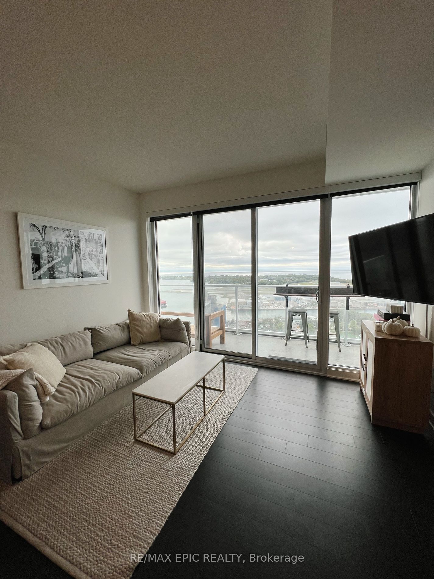 Condo for lease at 3602-17 Bathurst Street, Toronto, Waterfront Communities C1, M5V 1A5 - MLS: C11932700