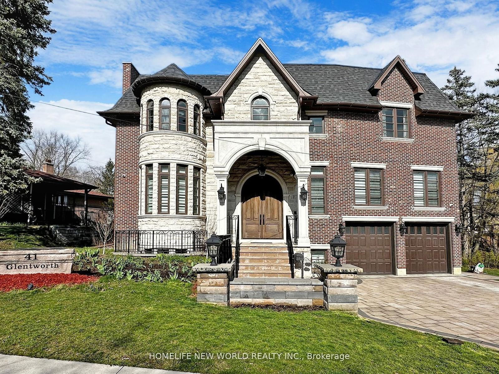 Detached House for sale at 41 Glentworth Road, Toronto, Don Valley Village, M2J 2E7 - MLS: C11932864