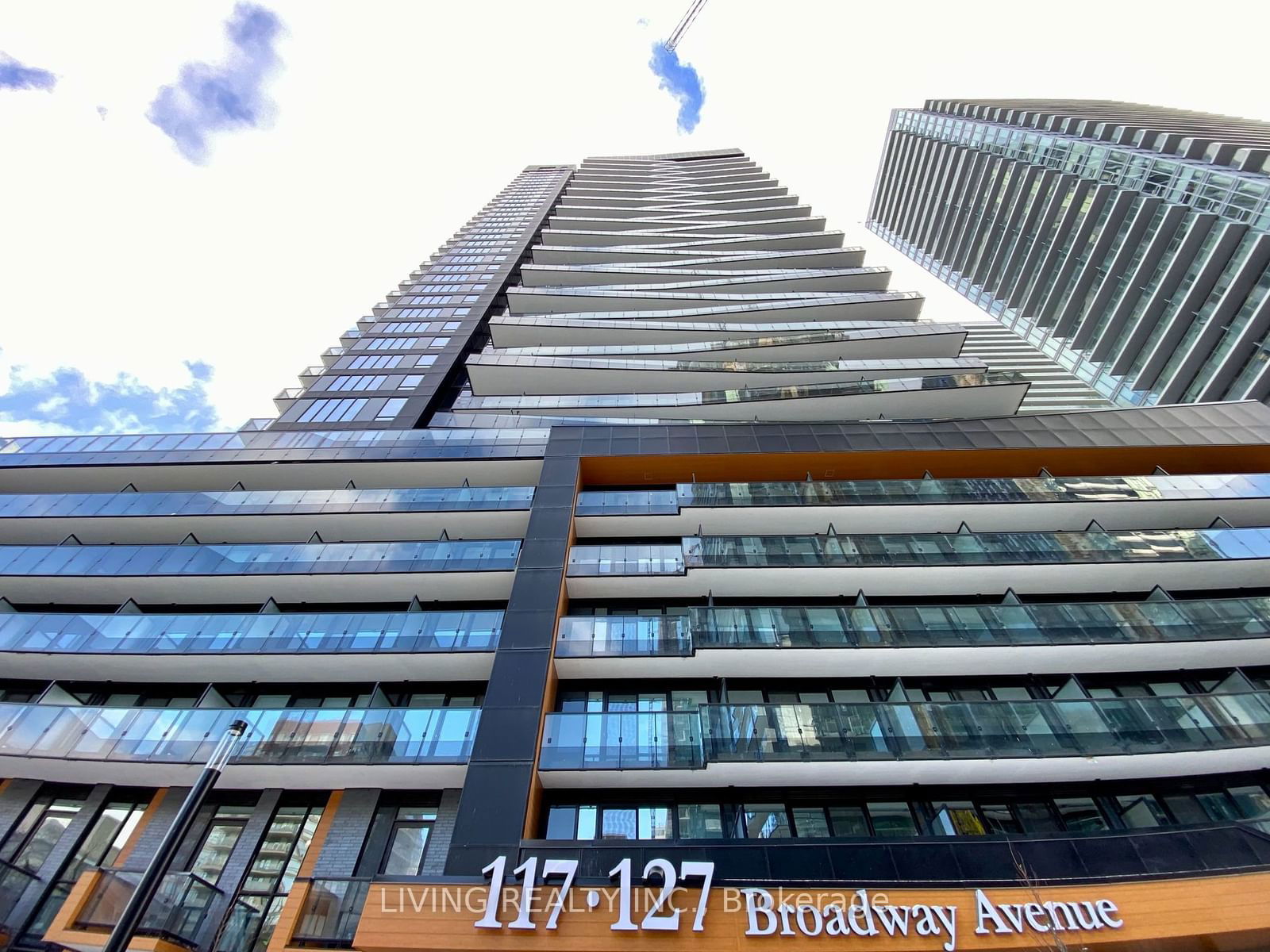 Condo for lease at 2804-127 Broadway Avenue, Toronto, Mount Pleasant West, M4P 1V4 - MLS: C11932987