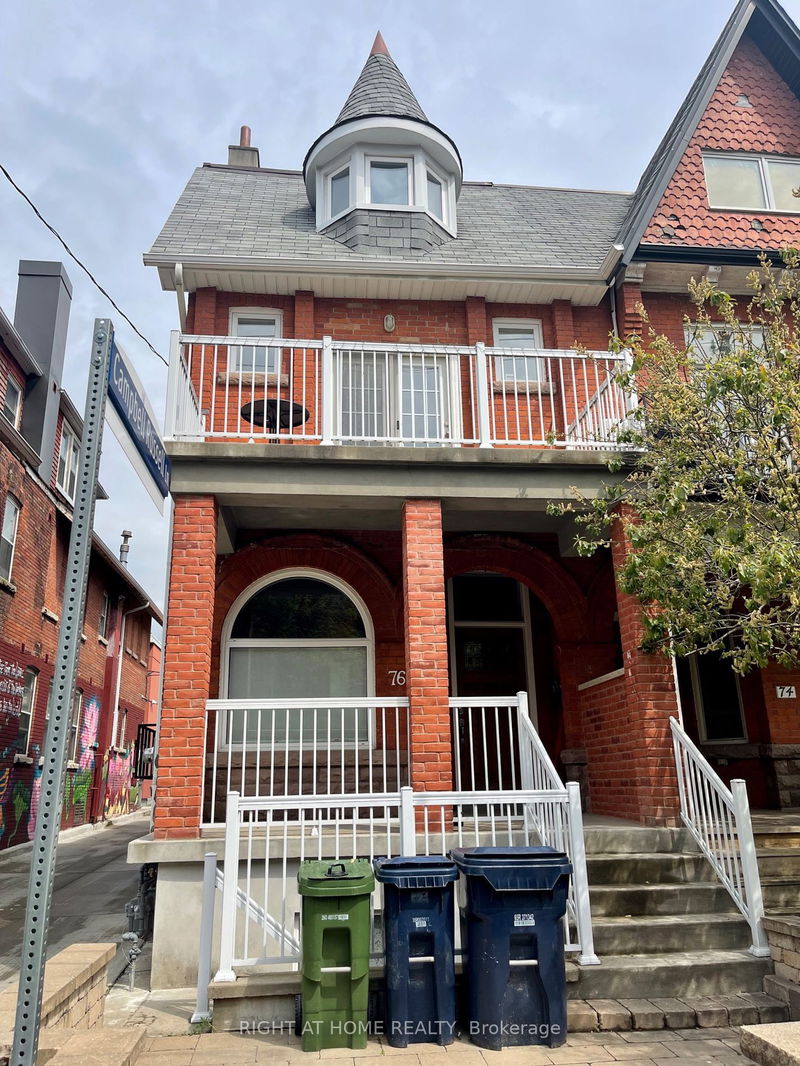 home for lease on Main-76 Oxford Street