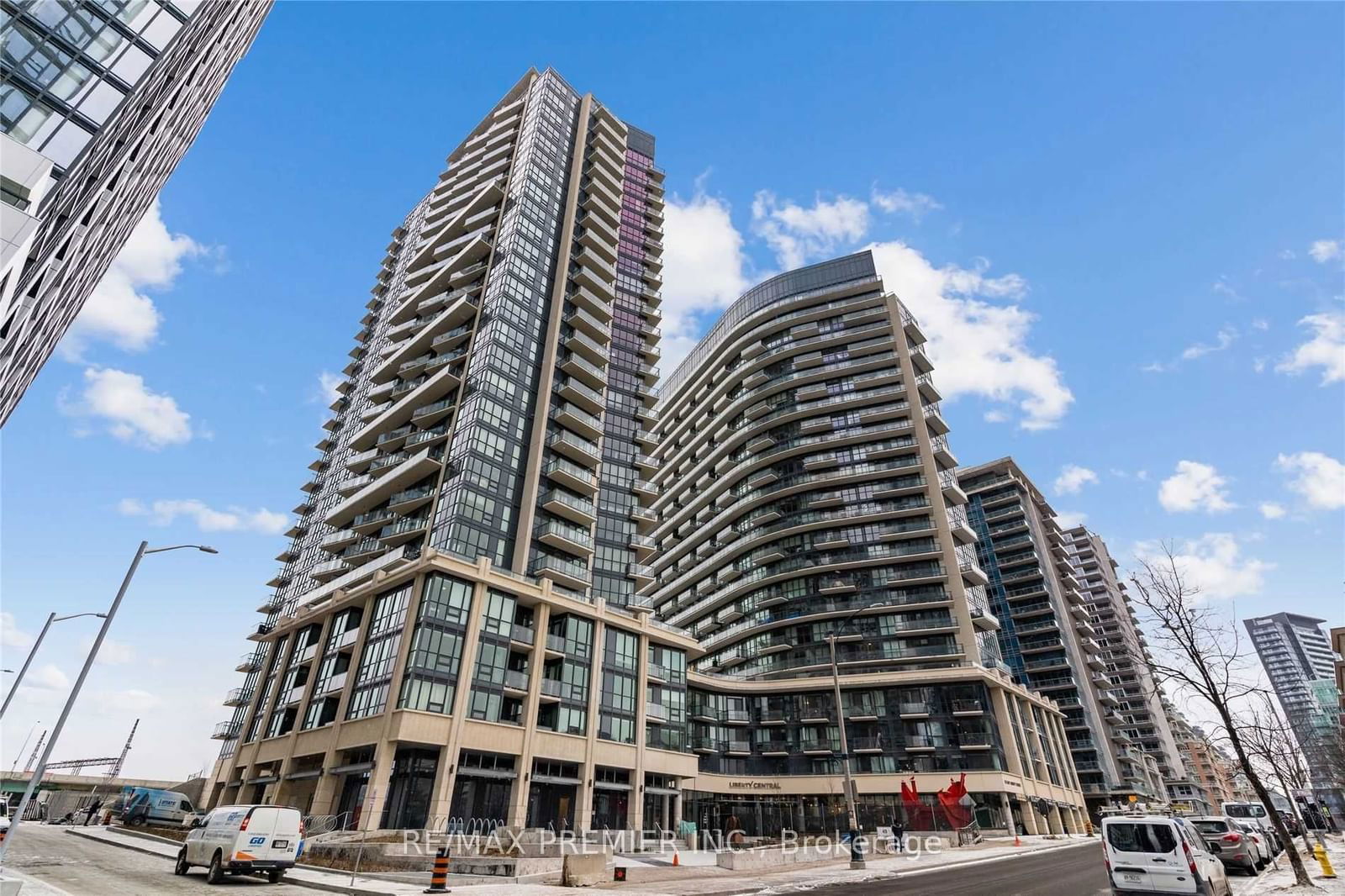 Condo for lease at 1005-49 East Liberty Street, Toronto, Niagara, M6K 0B2 - MLS: C11933349