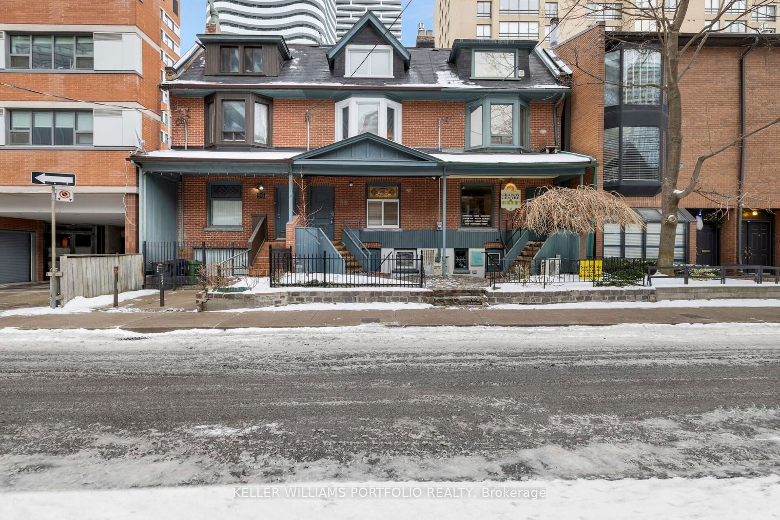 Townhouse for sale at 98 Granby Street, Toronto, Church-Yonge Corridor, M5B 1J1 - MLS: C11933404