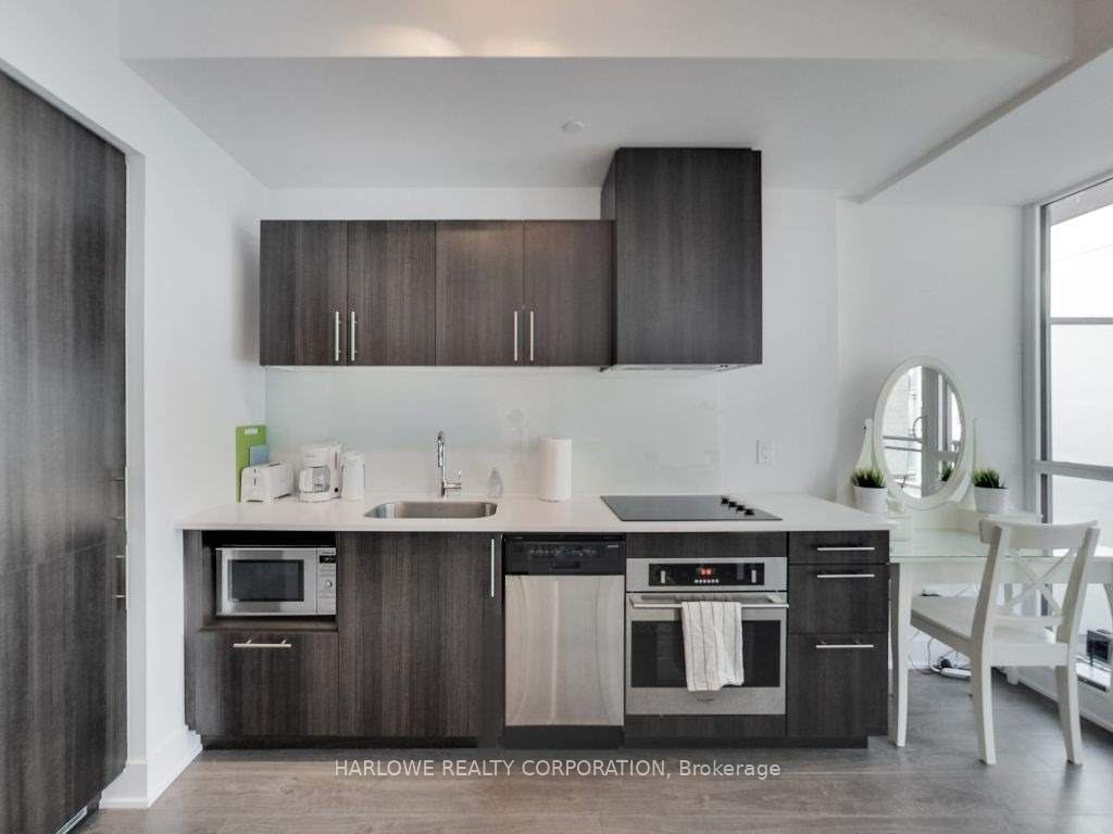 Condo for lease at 407-508 Wellington Street, Toronto, Waterfront Communities C1, M5V 0K8 - MLS: C11933643