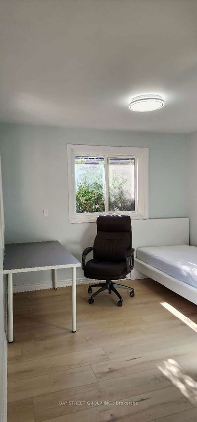 Unit Room1 — 45 PINEWAY Blvd, Toronto - Bayview Woods-Steeles image-0-3