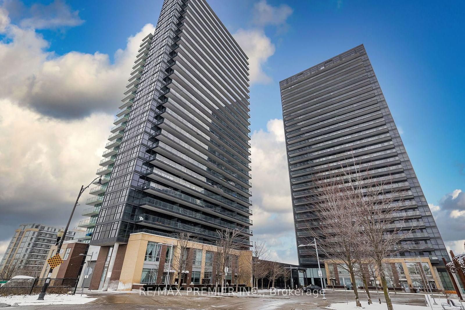 Condo for sale at 3101-33 Singer Court, Toronto, Bayview Village, M2K 0B4 - MLS: C11933920