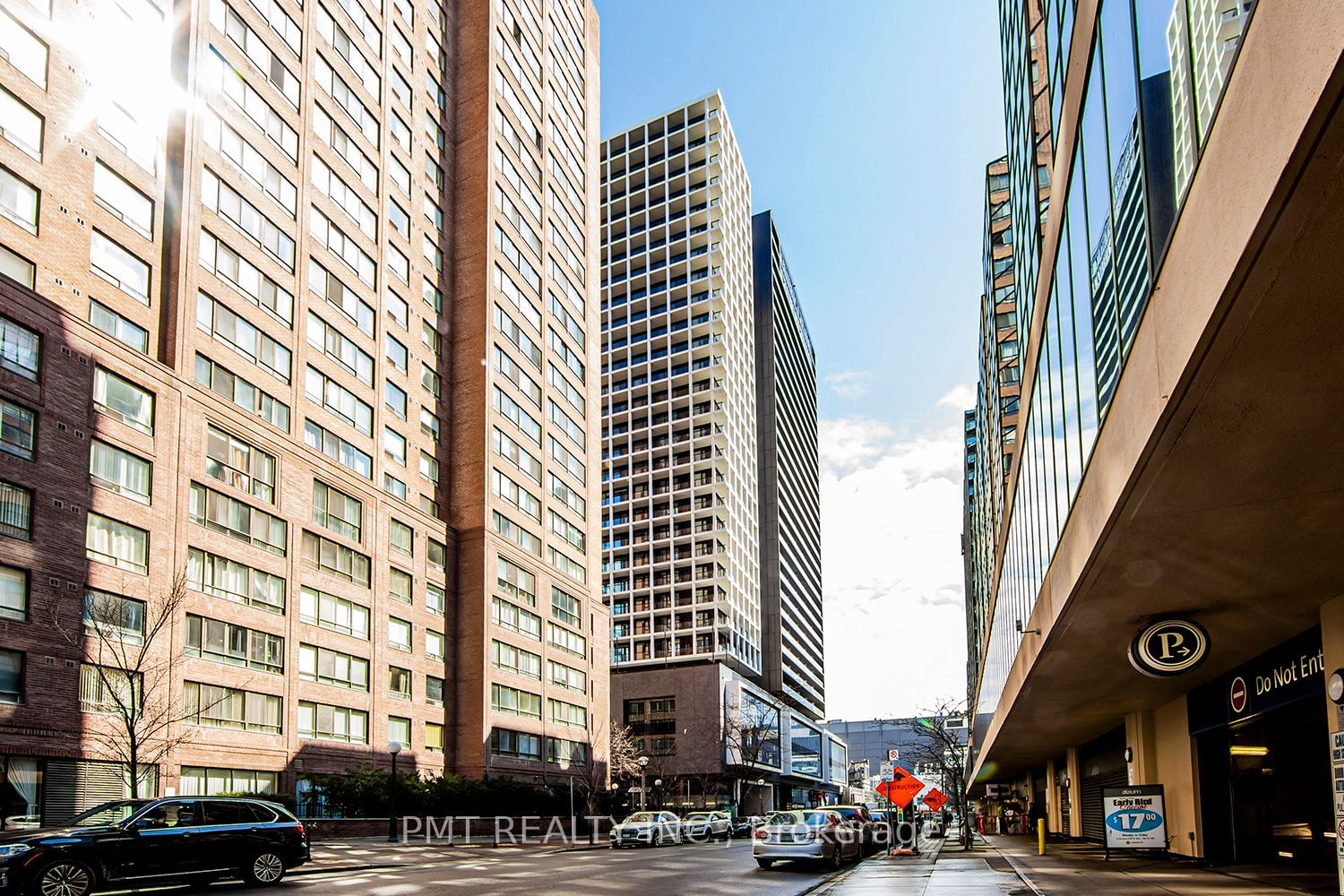 Condo for lease at 1901-20 Edward Street, Toronto, Bay Street Corridor, M5G 1C9 - MLS: C11934085