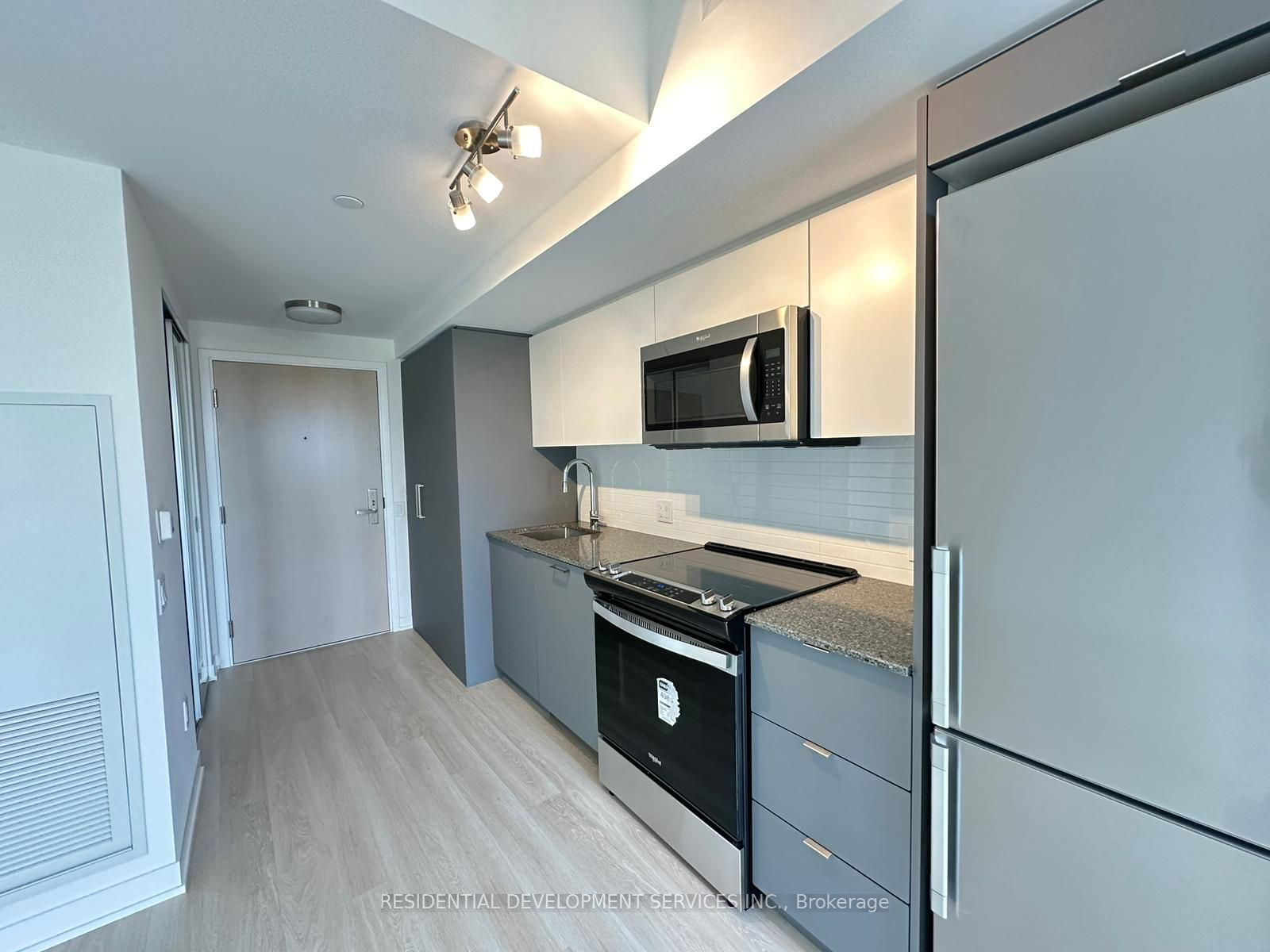 Condo for lease at 419-500 Wilson Avenue, Toronto, Clanton Park, M3H 0E5 - MLS: C11934222