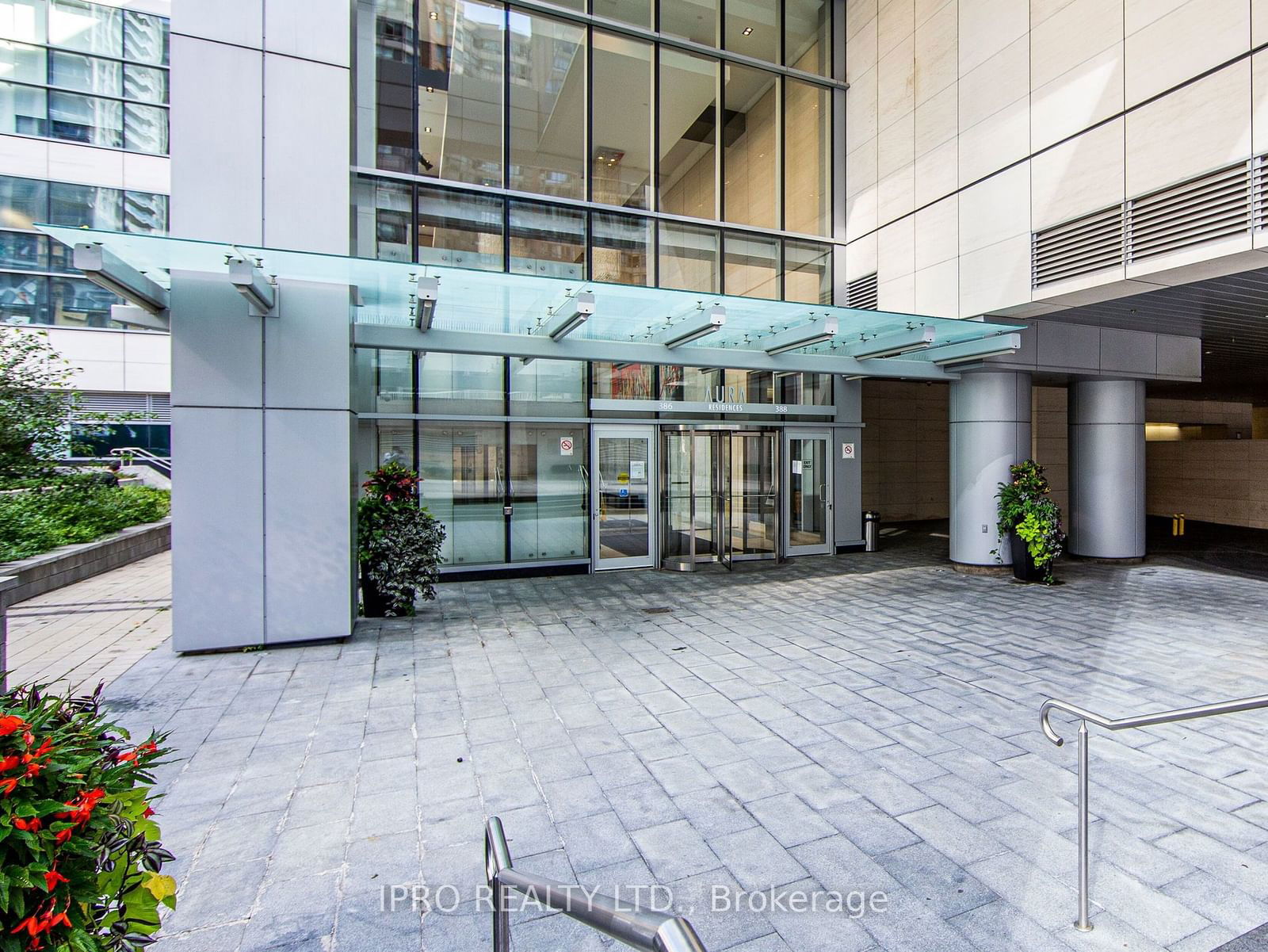 Condo for sale at 708-386 Yonge Street, Toronto, Bay Street Corridor, M5B 0A5 - MLS: C11934250