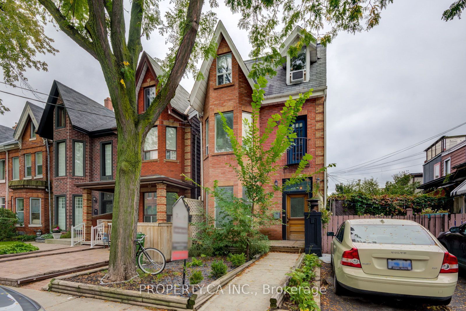 Detached House for lease at Lower-55 Afton Avenue, Toronto, Little Portugal, M6J 1R9 - MLS: C11934252