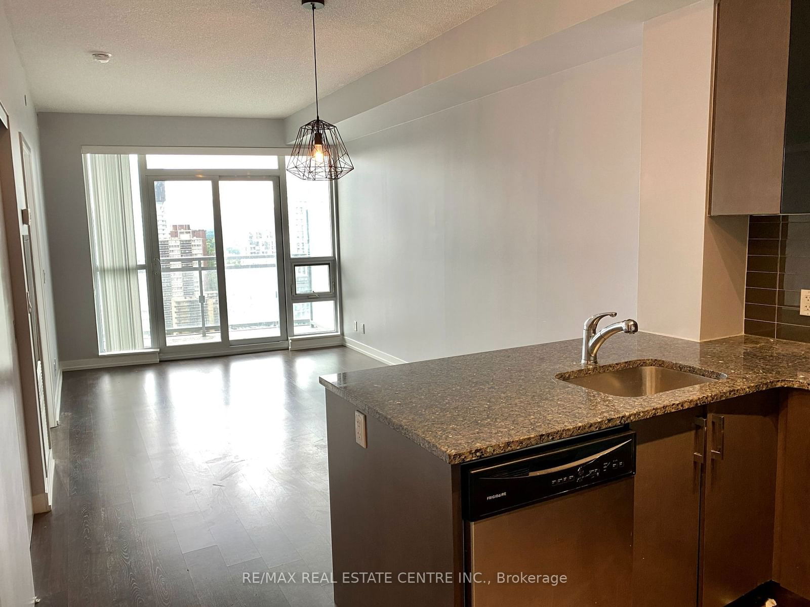 Condo leased at 1914-98 Lillian Street, Toronto, Mount Pleasant East, M4S 0A5 - MLS: C11934515