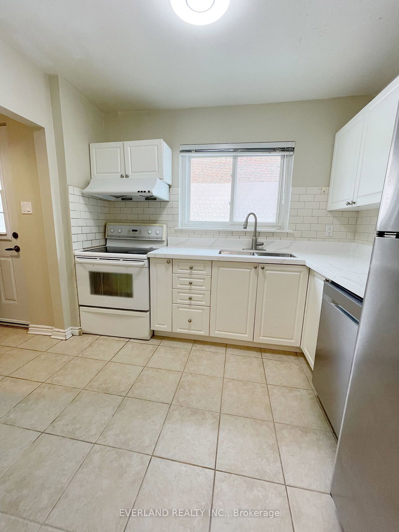 119 - 53 Godstone Rd, Toronto, M2J 3C8 | Image 3