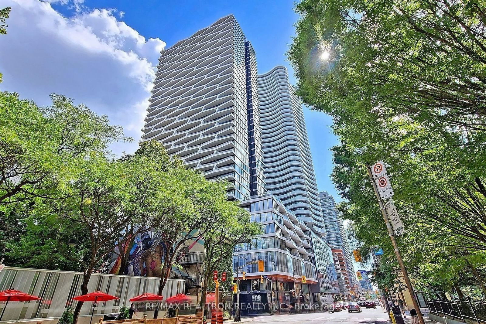 Condo for lease at 2803-85 Wood Street, Toronto, Church-Yonge Corridor, M4Y 0E8 - MLS: C11934902