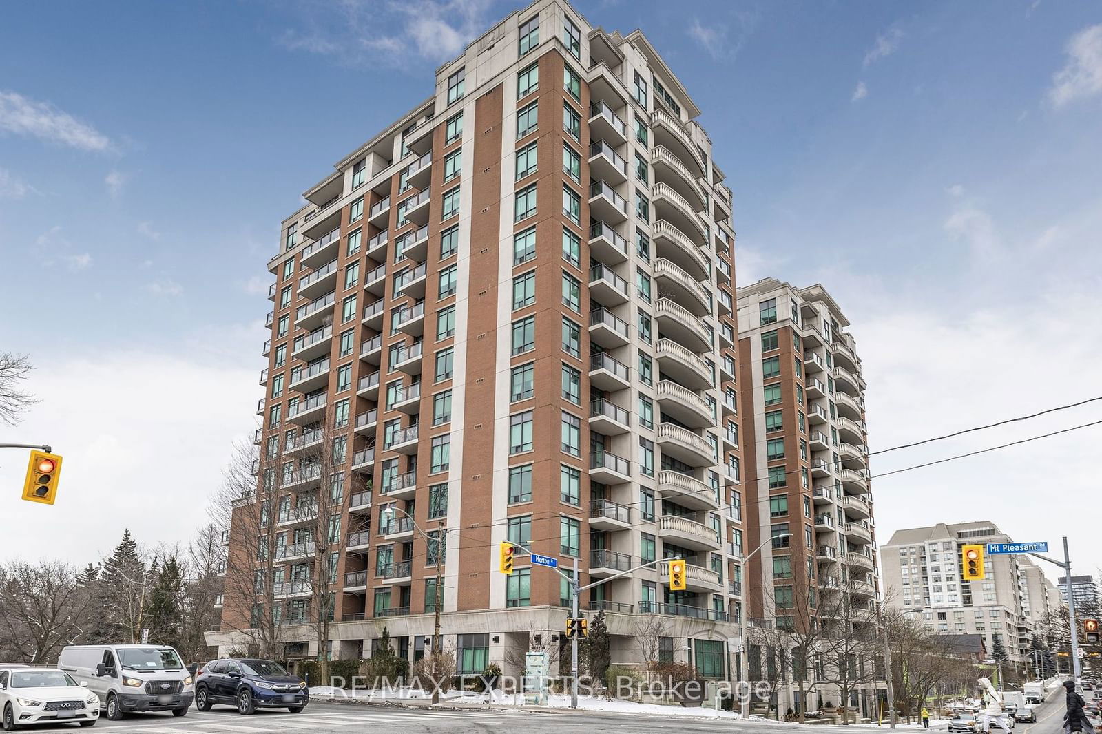 Condo sold at 1005-319 Merton Street, Toronto, Mount Pleasant West, M4S 1A5 - MLS: C11935098