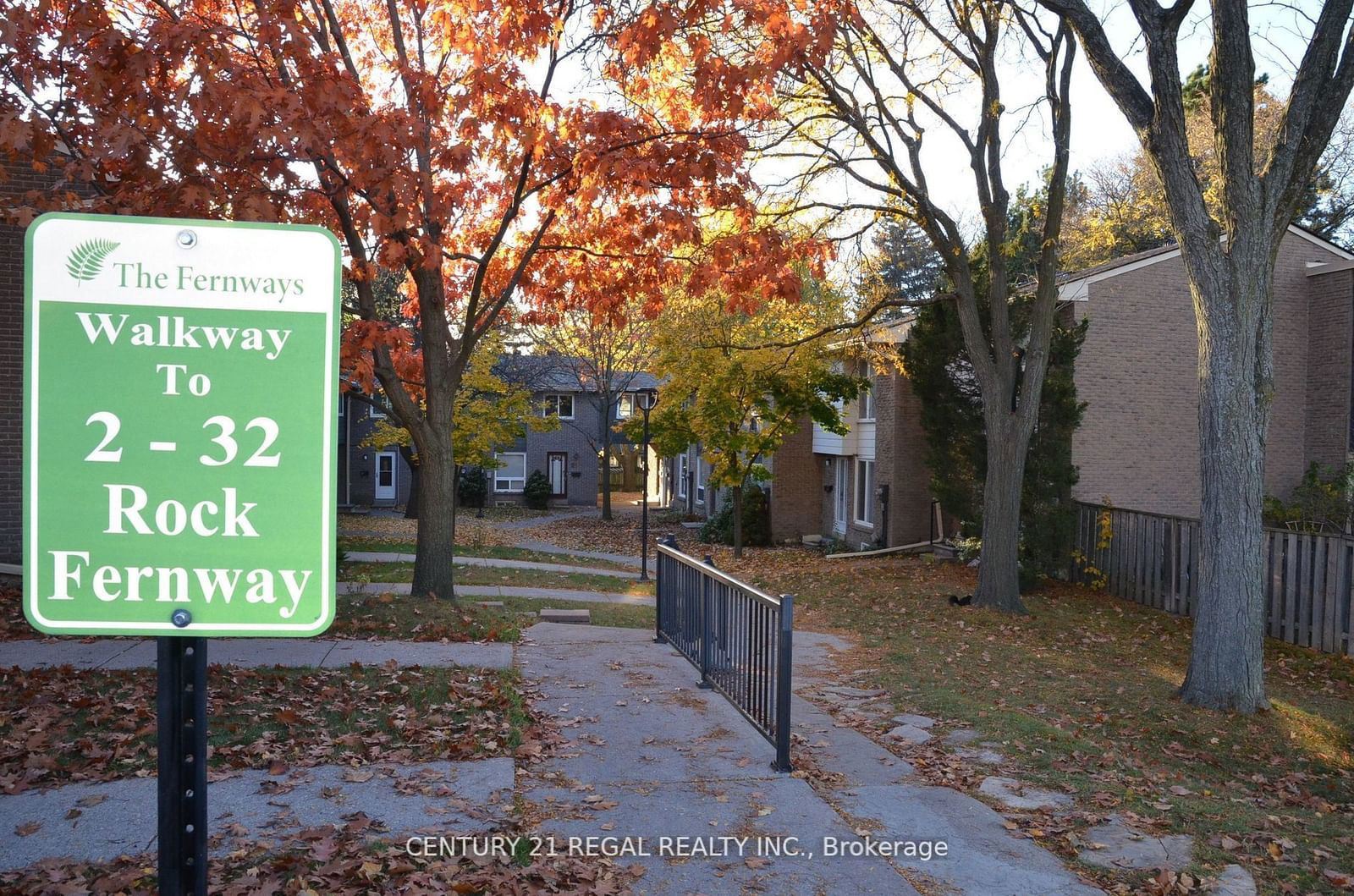 Townhouse for sale at 24 Rock Fern Way, Toronto, Don Valley Village, M2J 4N2 - MLS: C11935216