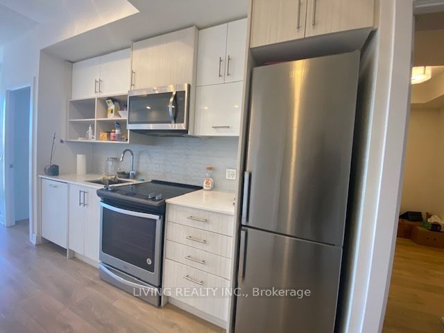 Condo for sale at 806-128 Fairview Mall Drive, Toronto, Don Valley Village, M2J 2Z1 - MLS: C11935615