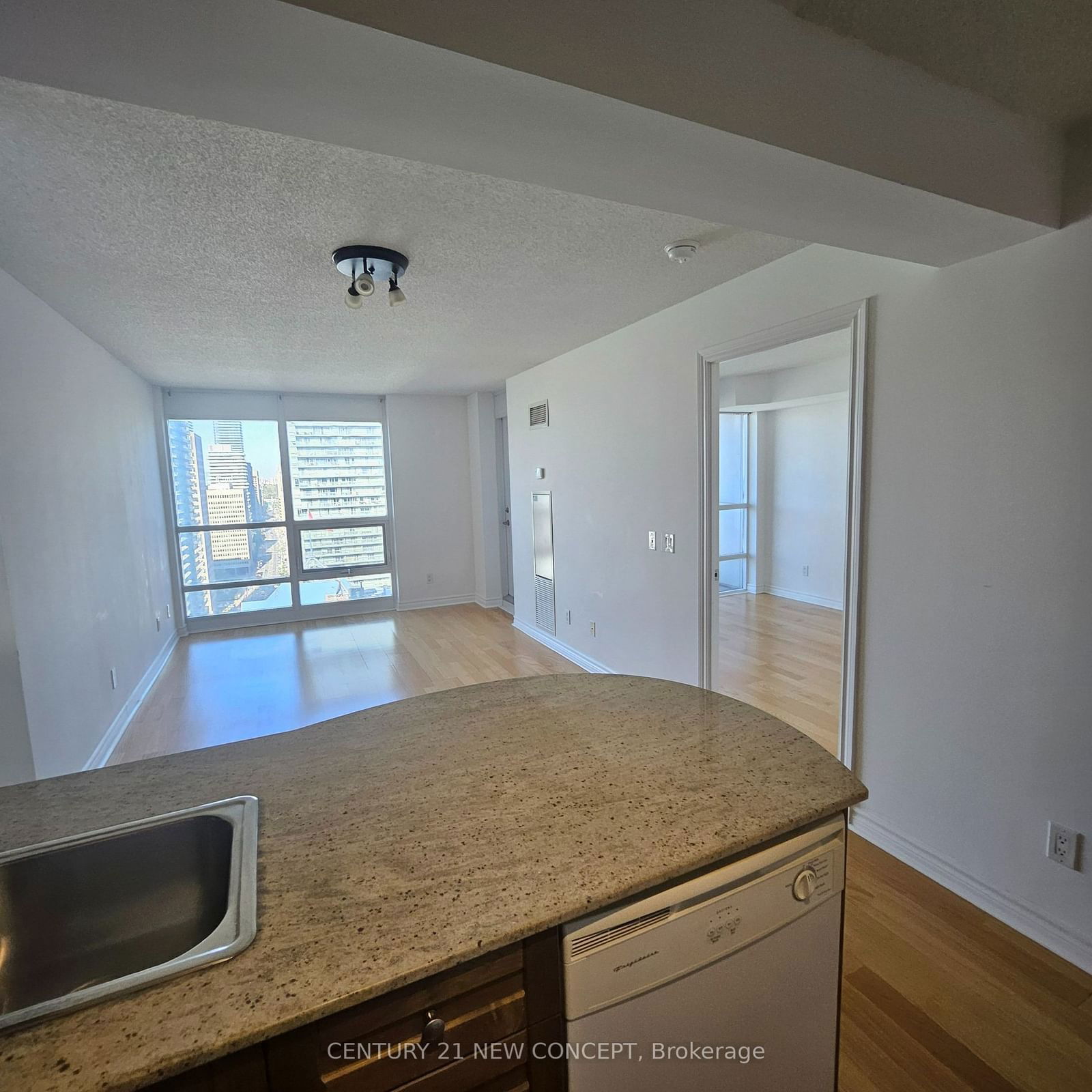 Condo leased at 3013-763 Bay Street, Toronto, Bay Street Corridor, M5G 2R3 - MLS: C11935731