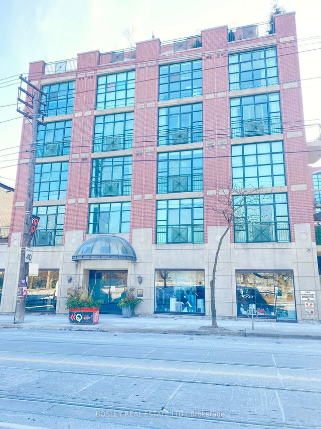 215 - 901 Queen Street