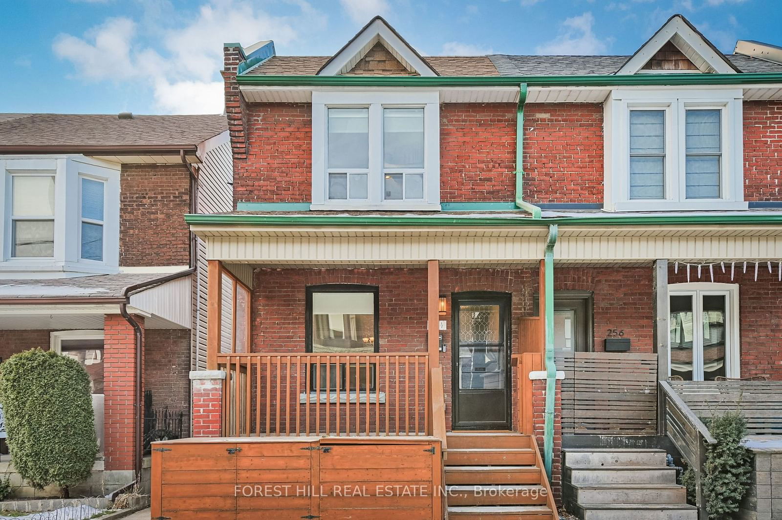 Semi-Detached House sold at 254 Sterling Road, Toronto, Dufferin Grove, M6R 2B9 - MLS: C11936226