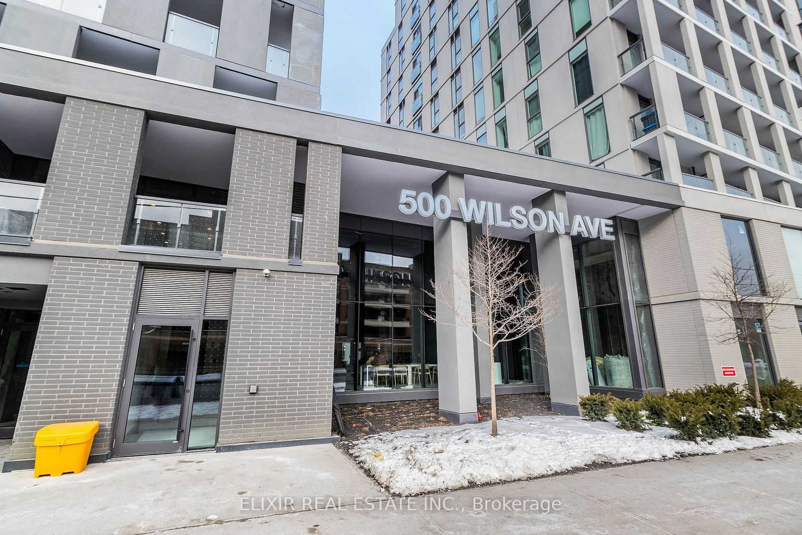 Condo leased at 214-500 Wilson Avenue, Toronto, Clanton Park, M3H 0E5 - MLS: C11936303