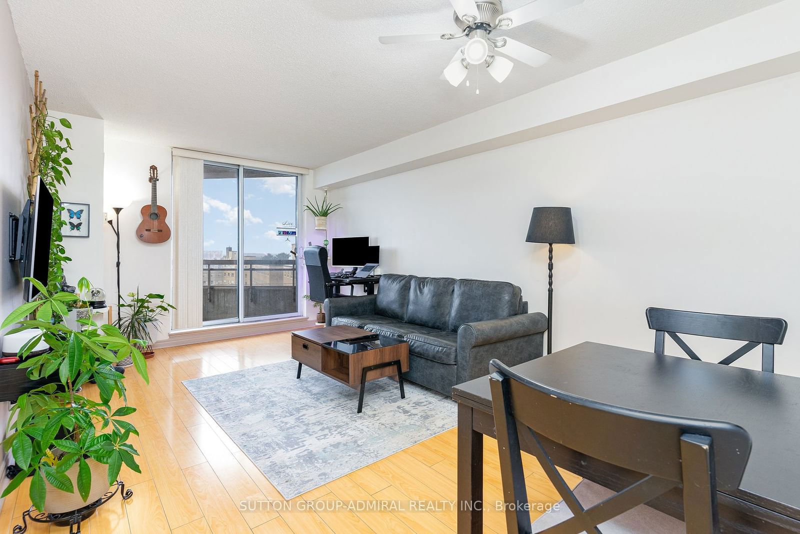 Condo for lease at 618-1700 Eglinton Avenue, Toronto, Victoria Village, M4A 2X4 - MLS: C11936544