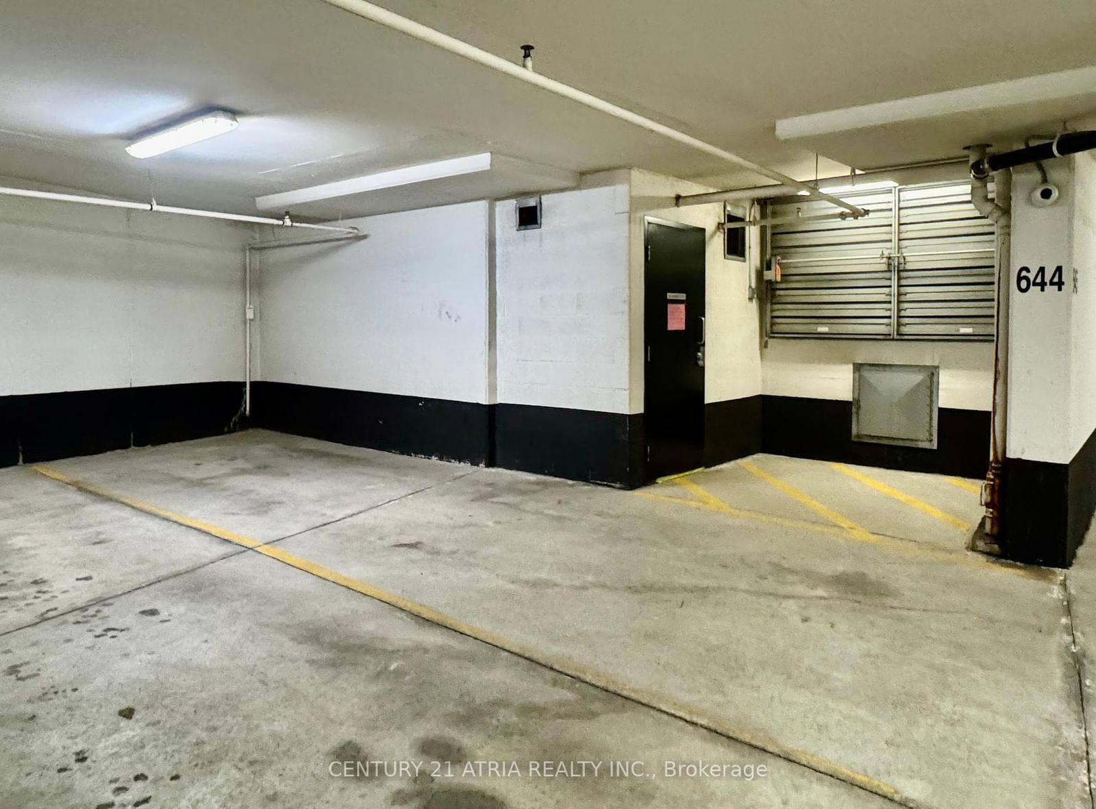 Parking Space for sale at 1 Scott Street, Toronto, Waterfront Communities C8, M5E 1A1 - MLS: C11936559