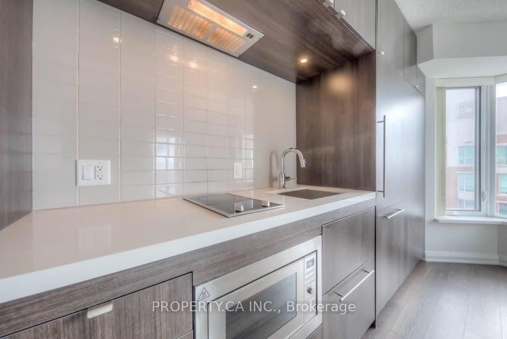 Condo for lease at 2617-155 Yorkville Avenue, Toronto, Annex, M5R 1C4 - MLS: C11936570